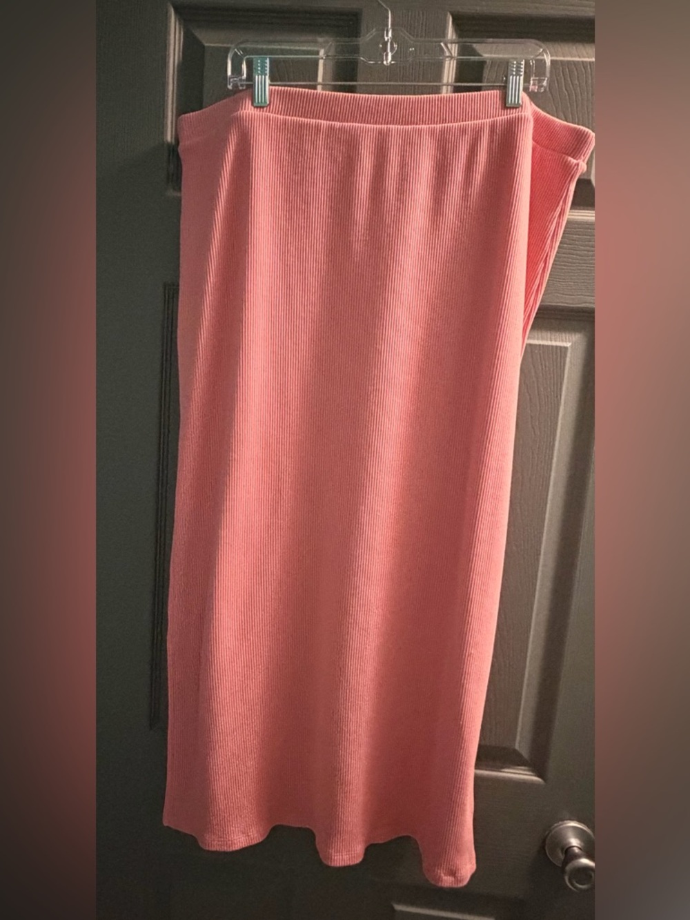 Old Navy Pink Ribbed Knit Maxi Skirt